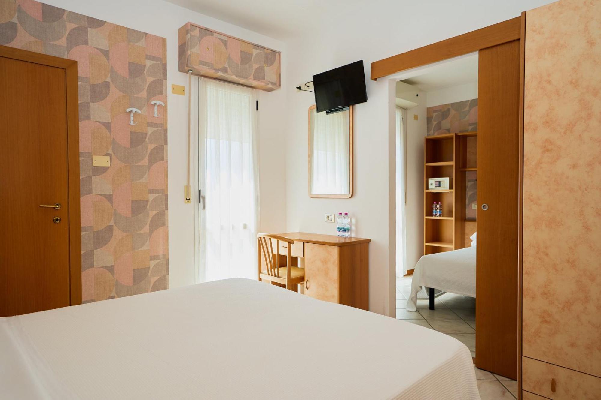 Acquario Hotel 3*